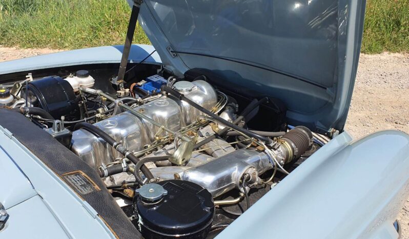 Mercedes Pagode 230SL – 1967 complet