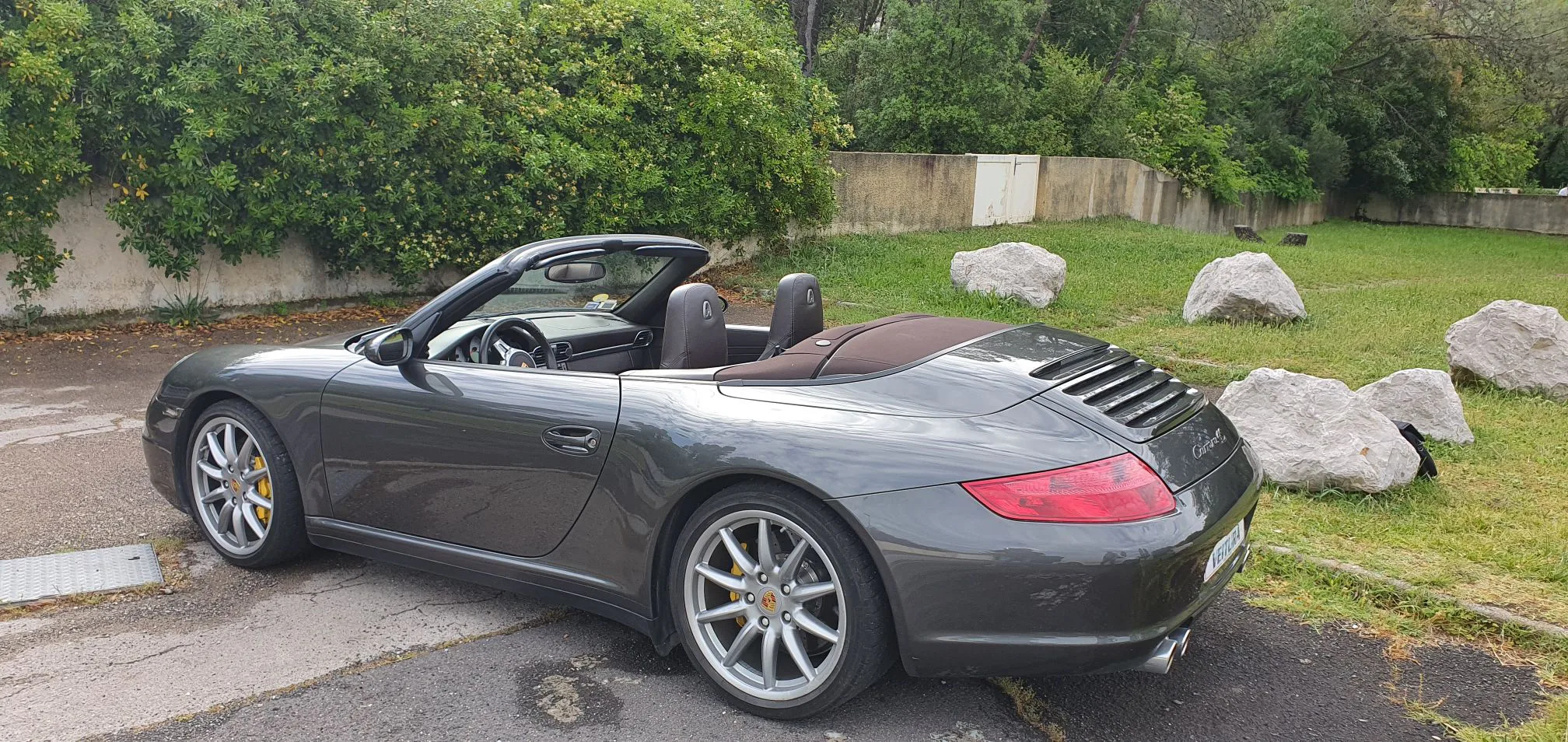 997
