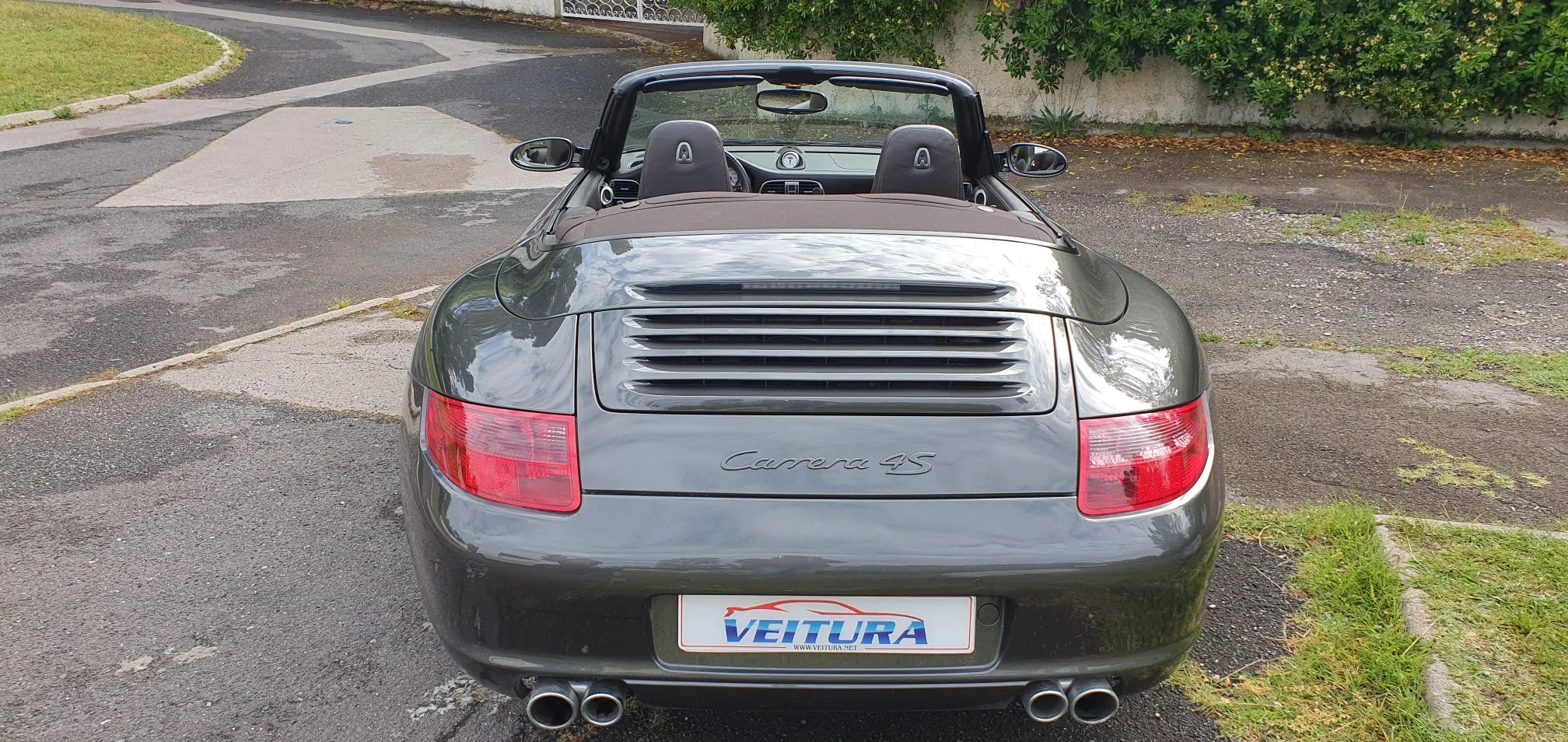 9972