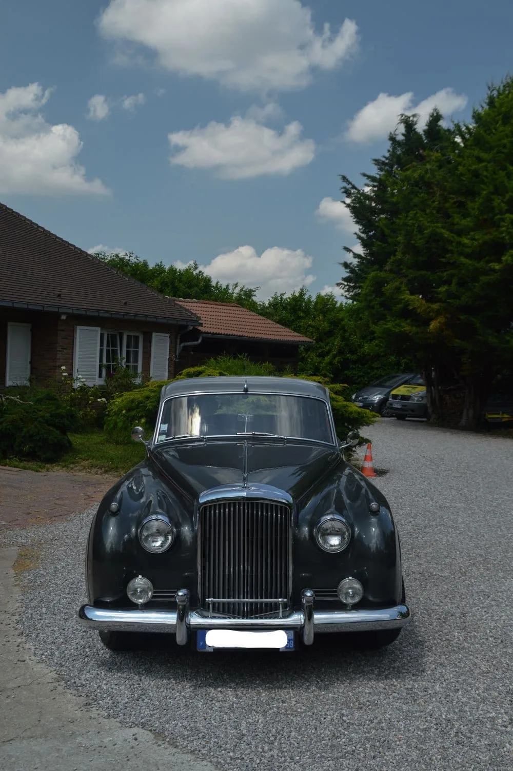 BENTLEY2