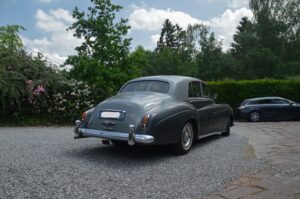BENTLEY3