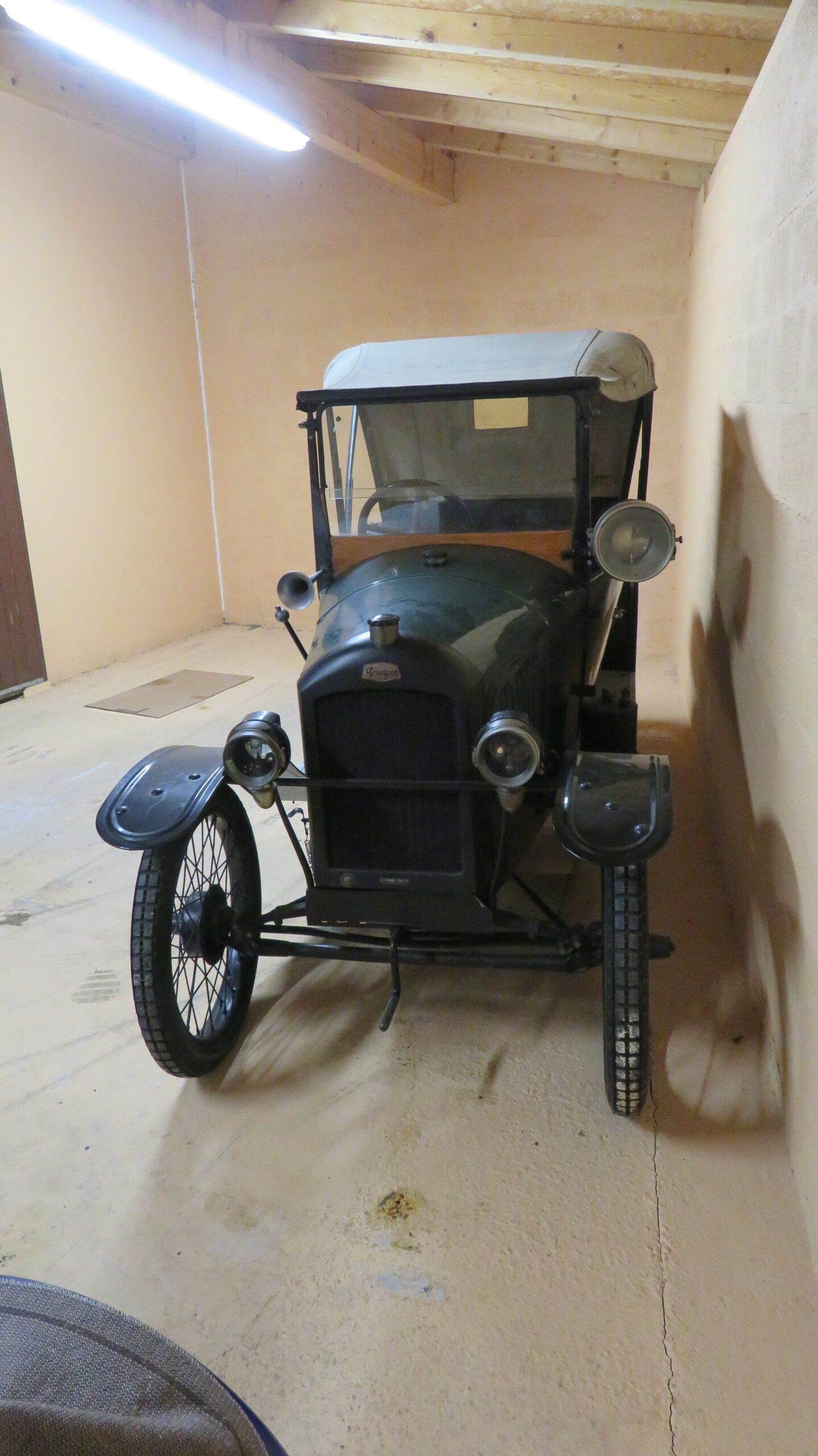 Peugeot Quadrilette VEITURA