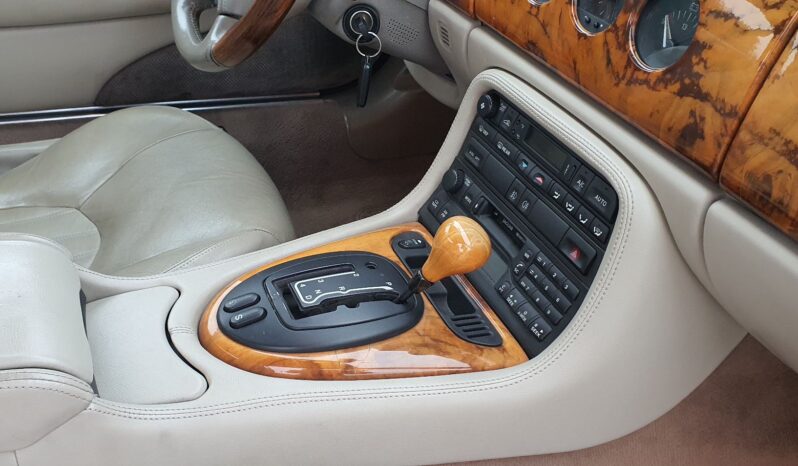 1998 Jaguar XK 8 CABRIOLET complet