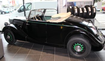 1936 Renault Primaquatre Roadster complet
