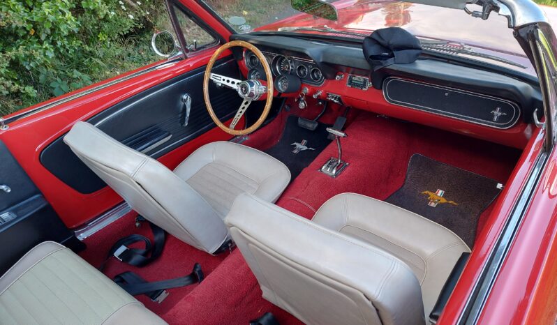 1966 Ford Mustang Cabriolet complet