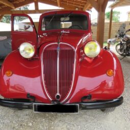 1948 SIMCA 8 S.I.EU. plateau full