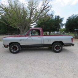 1985 DODGE RAMCHARGER complet