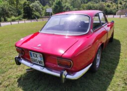 1971 Alfa Romeo 1750 coupe bertone full