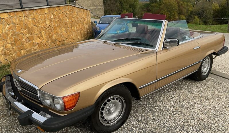 1984 Mercedes-Benz 107 complet