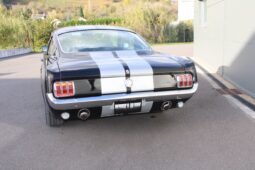 1965 Ford Mustang fastback complet