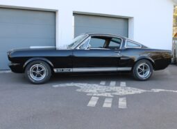 1965 Ford Mustang fastback complet