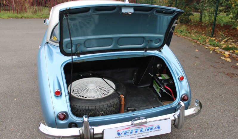 1961 Austin Healey 3000 mkII HBT7 complet