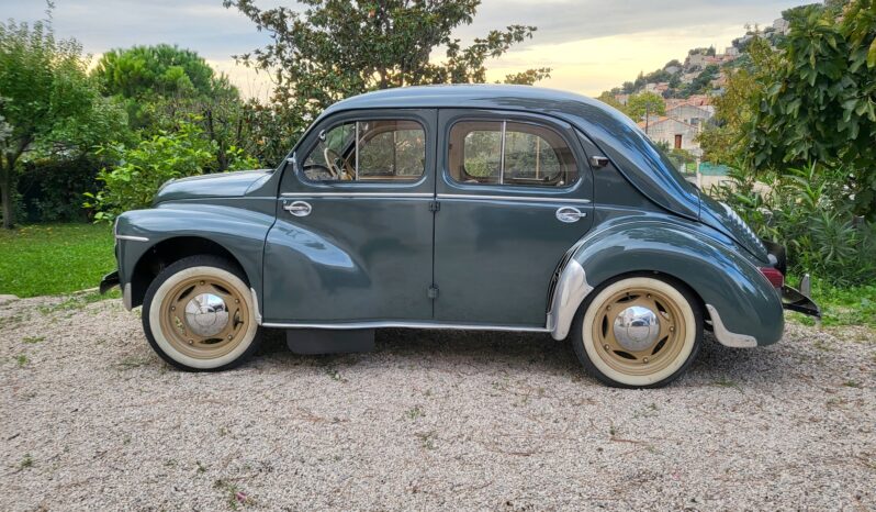 1952 Renault 4 cv Grand Luxe complet