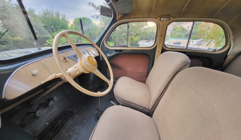 1952 Renault 4 cv Grand Luxe complet