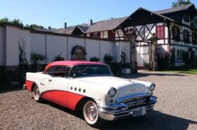 1955 Buick century coupé