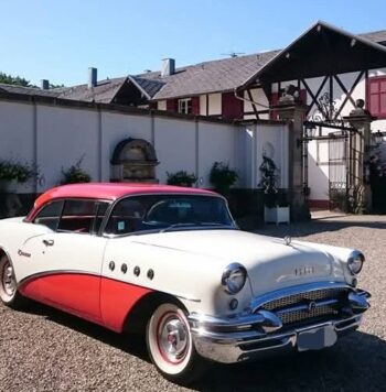 1955 Buick century coupé