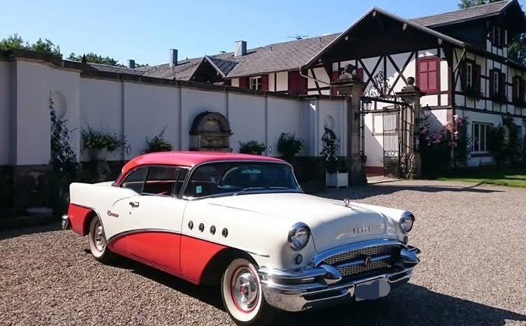 1955 Buick century coupé
