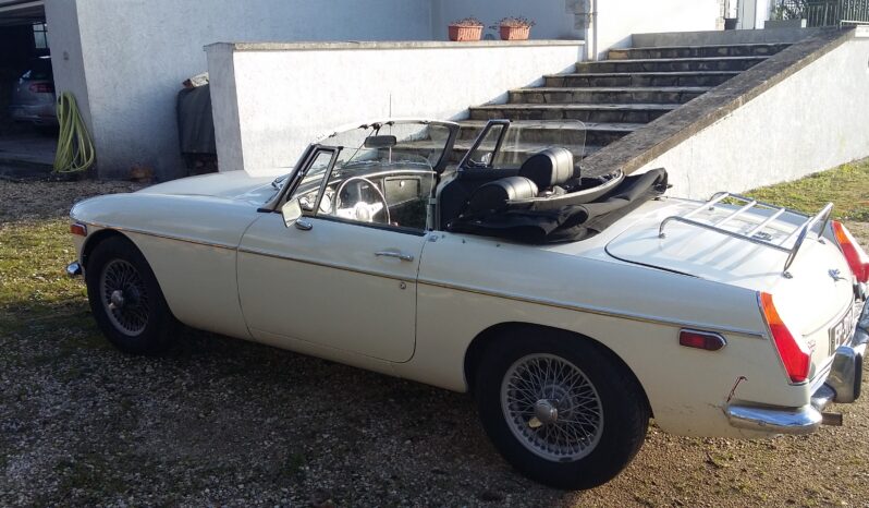 1973 Mg B complet