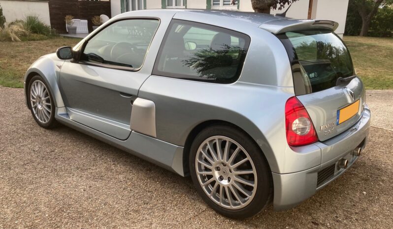 2004 Renault CLIO V6 Phase 2 complet