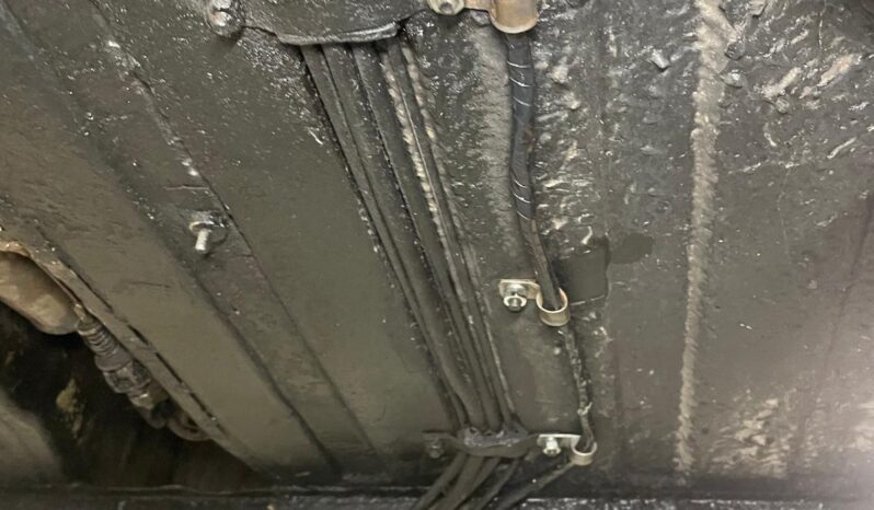 1973 Mg B complet
