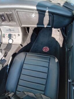 1973 Mg B complet