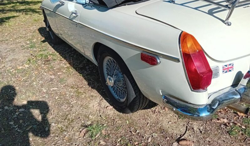 1973 Mg B complet
