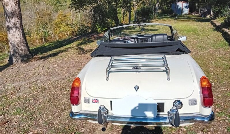 1973 Mg B complet