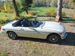 1973 Mg B complet