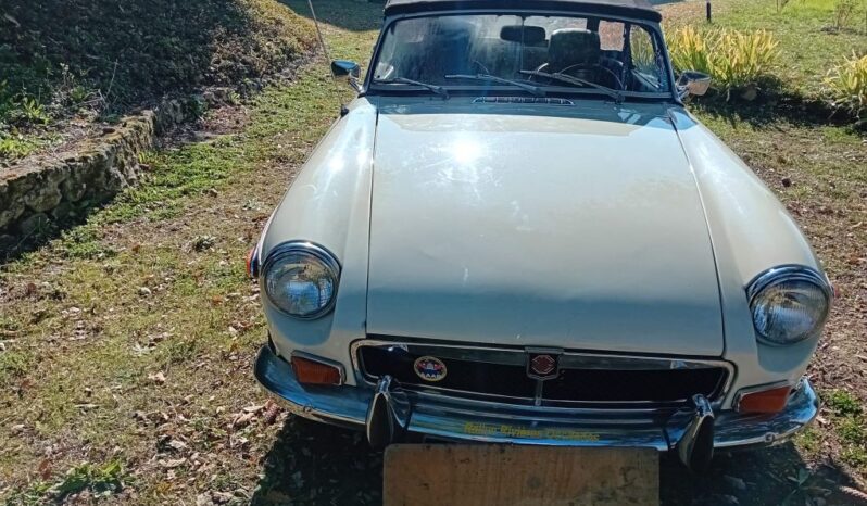 1973 Mg B complet