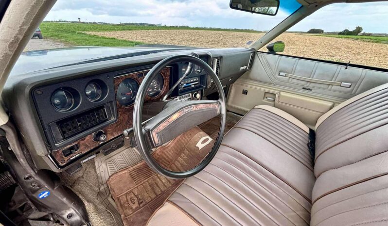 1973 Chevrolet Monte carlo complet