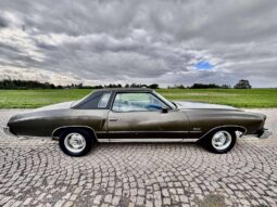 1973 Chevrolet Monte carlo complet