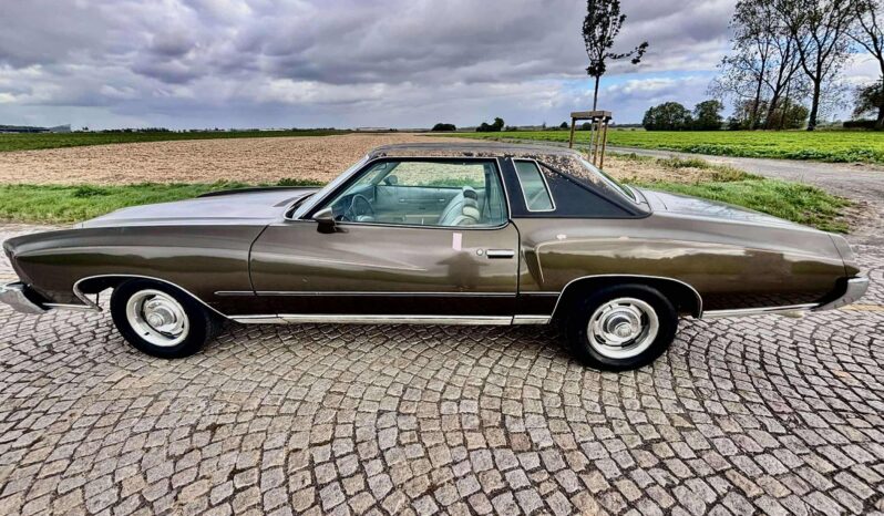 1973 Chevrolet Monte carlo complet