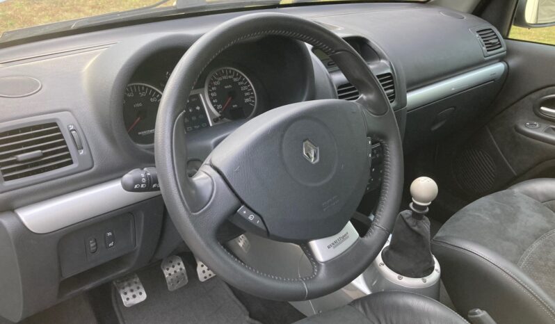 2004 Renault CLIO V6 Phase 2 complet