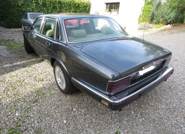 1990 Jaguar XJ 40 complet