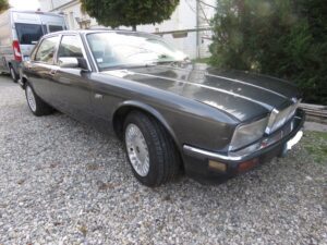 3-3