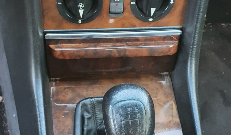 1987 Mercedes-Benz 300 SL R 107 complet