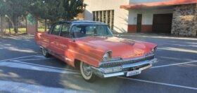 1956 LINCOLN PREMIERE SEDAN