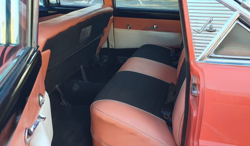 1956 LINCOLN PREMIERE SEDAN complet