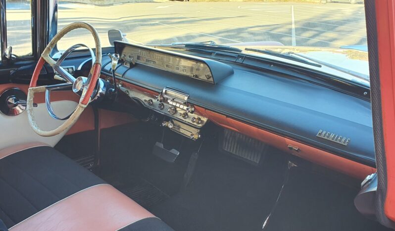 1956 LINCOLN PREMIERE SEDAN complet