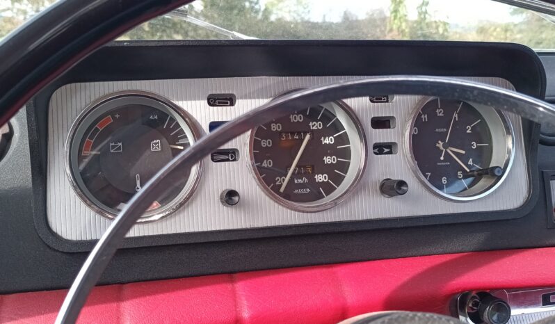 1969 Peugeot 404 Berline full