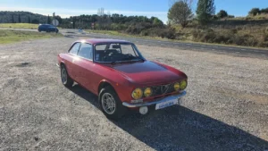 alfa-romeo-giula-junior-1300-gt-1975 (1)