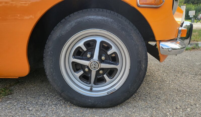 1973 Mg B complet