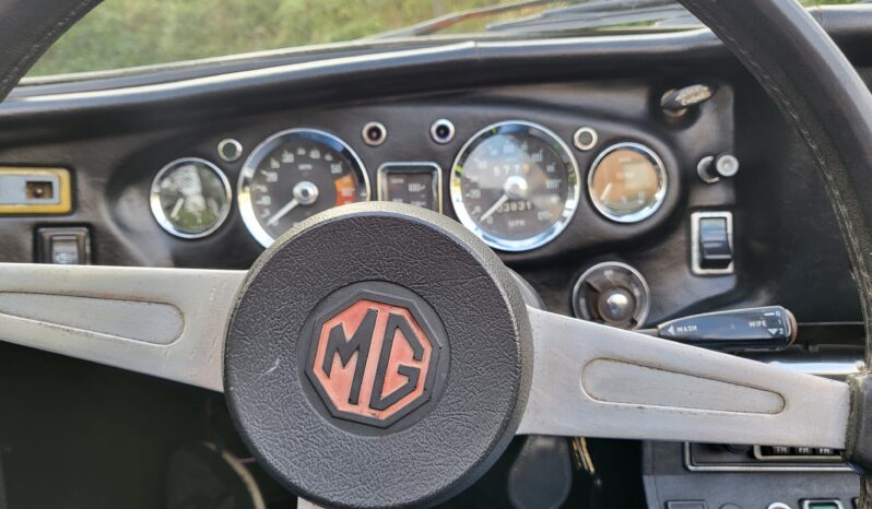 1973 Mg B complet