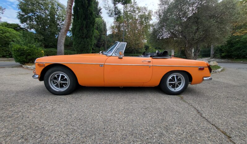 1973 Mg B complet