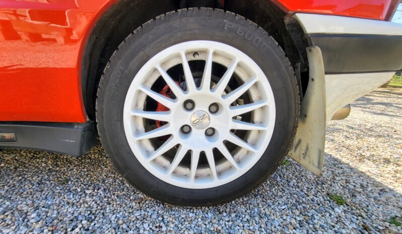 1989 Lancia Delta HF Intégrale complet
