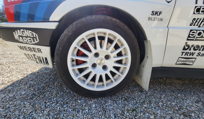 1989 Lancia Delta HF Intégrale complet
