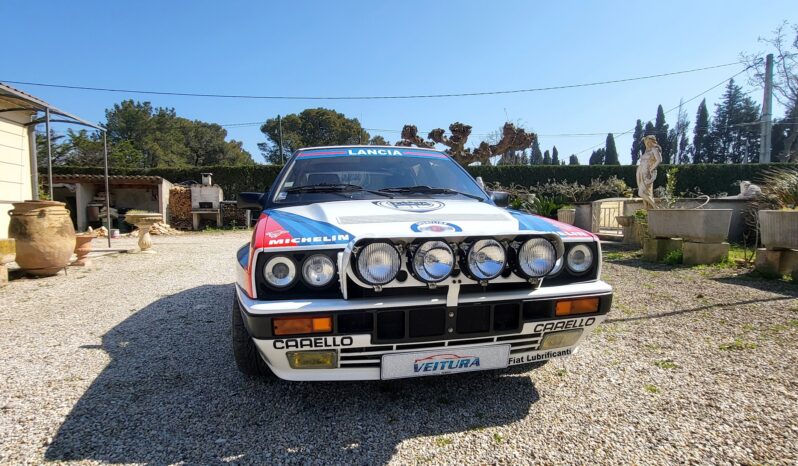 1989 Lancia Delta HF Intégrale complet