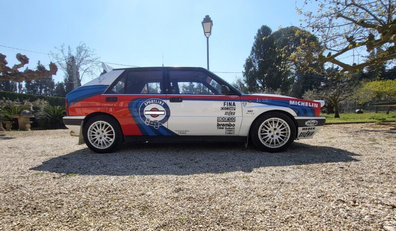 1989 Lancia Delta HF Intégrale complet