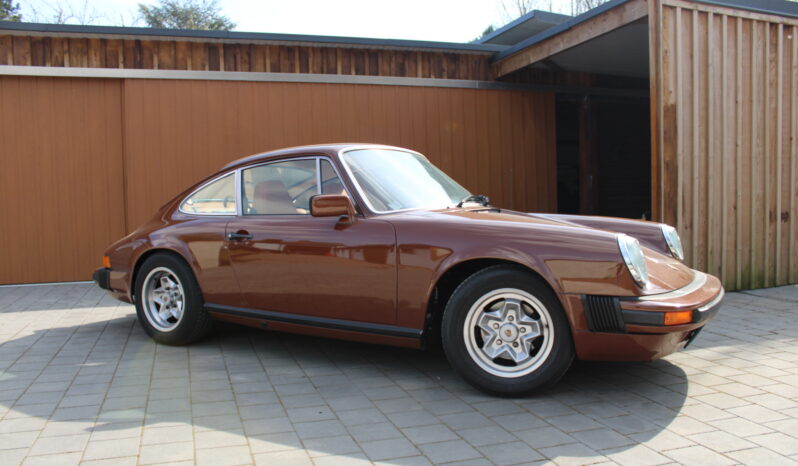 1977 Porsche 911 2.7 S complet