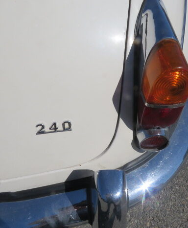 1968 Jaguar 240 complet